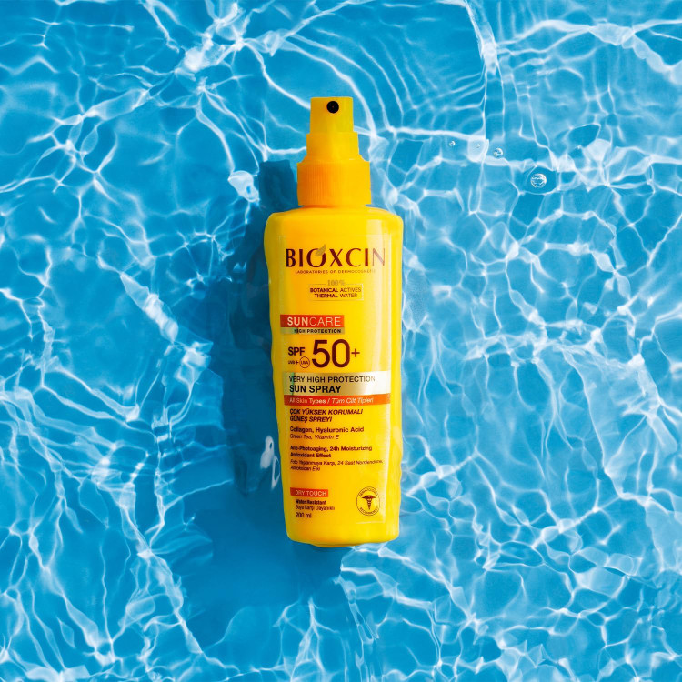 اسپری ضد آفتاب بیوکسین BIOXCIN با SPF 50 حجم 200 میل
