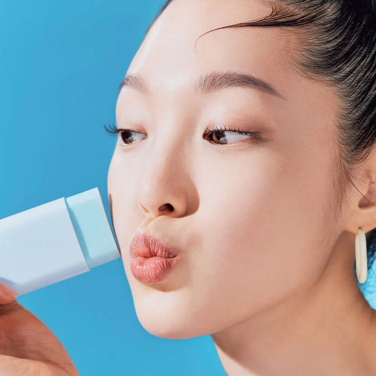 ضد آفتاب استیکی پنبه ای توکوبوTOCOBO spf50 19g